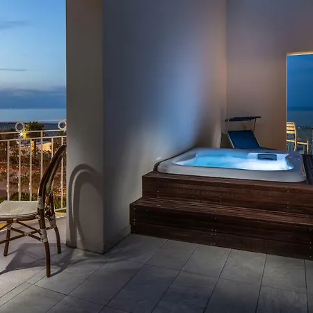 Hotel Ambassador 4*