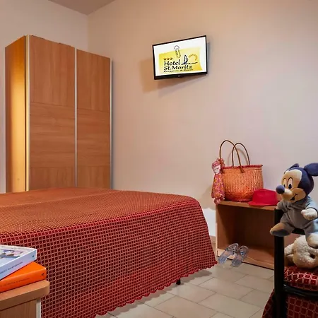 St. Moritz Hotell