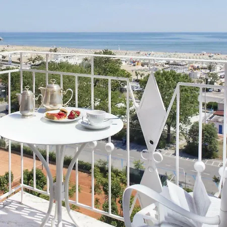 Hotel Milton 4*