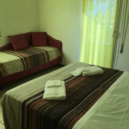 Hotel Ideale Young People Under 40 Rimini
