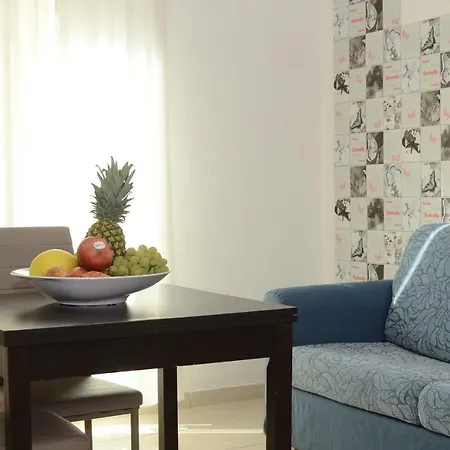 Aparthotel Edera 2*