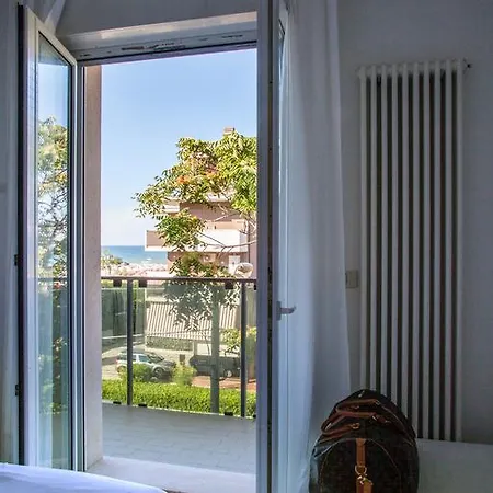 Royal Apart-hotel Rimini