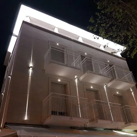 Bridge Hotel 3*
