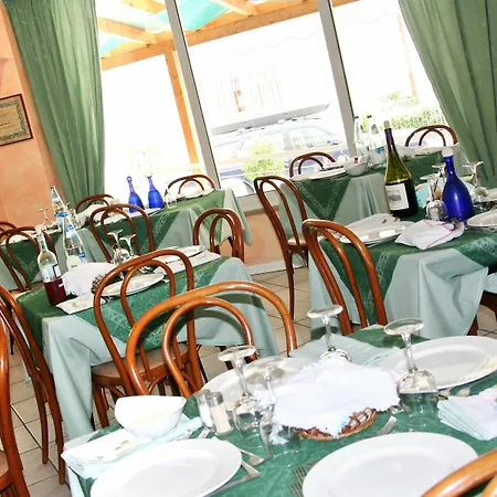 Hotel Cadiz