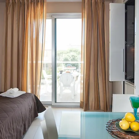 Sottovento Aparthotel 3*
