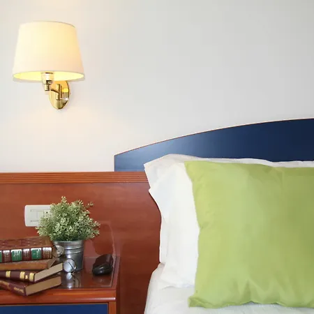 Mimosa Apart Otel Rimini
