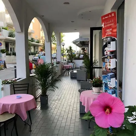 Elisa Hotel 3*