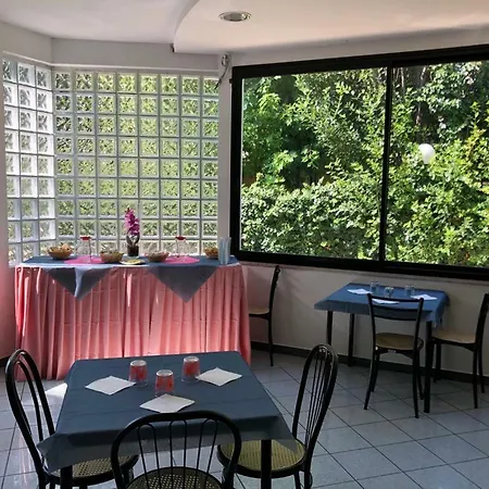 Hotel Elisa 3*