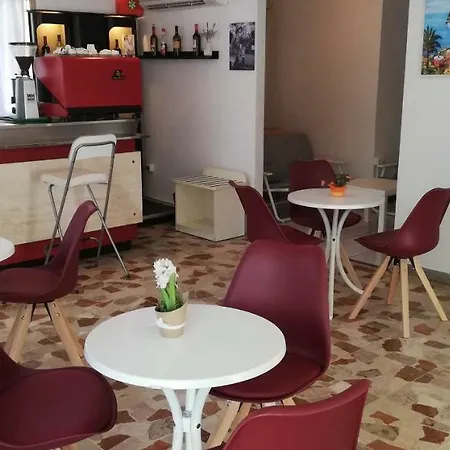 Hotel Britta 3*