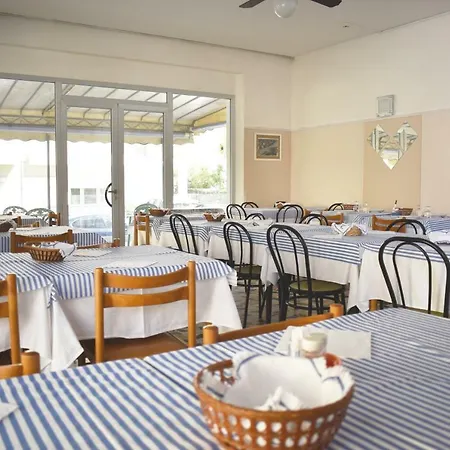 Hotel Ennia Rimini