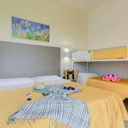 Reyt Hotel