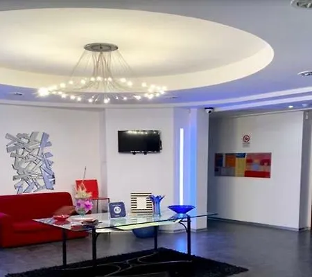 Domus 4* רימיני