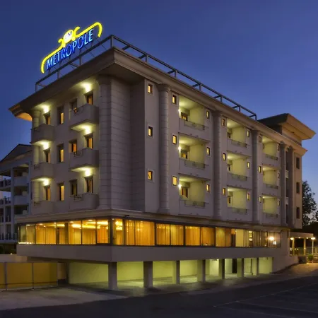 Metropole 3*