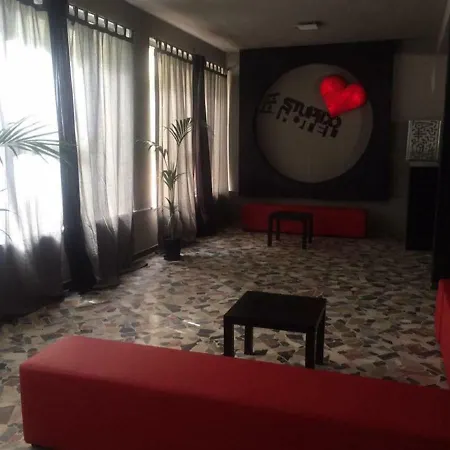 Stupido Hotel 3*