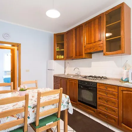Kimba Apart-hotel 2*