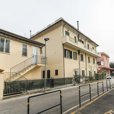 Kimba Aparthotel 2*