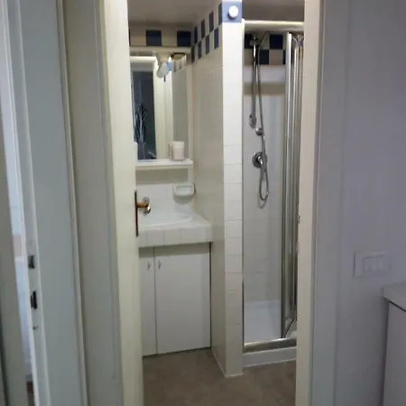 Apartment America
