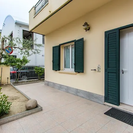 Kimba Aparthotel