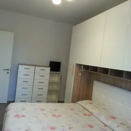 Nuovo Bilocale In Via Lagomaggio, 31 Rimini