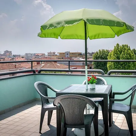 Aparthotel Acqua Marina 3*