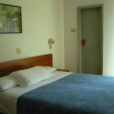 Hotel Toledo 2*