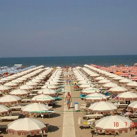 Hotel Arlotti *