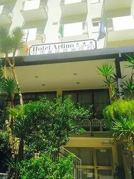 Arlino فندق ريميني