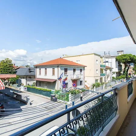 Kimba Aparthotel