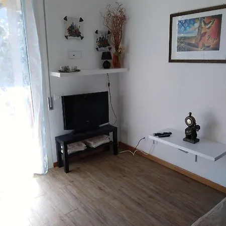 Apartment America