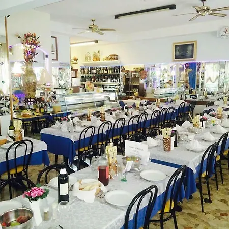 فندق Arlino 3*