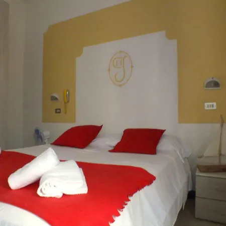 Jolie Tripoli Guest house Rimini
