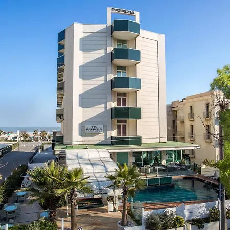Western Maison B Отель 4*