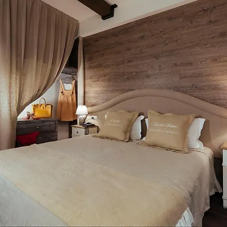 Отель Western Maison B 4*