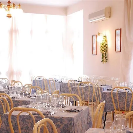 Veliero Hotel 3*
