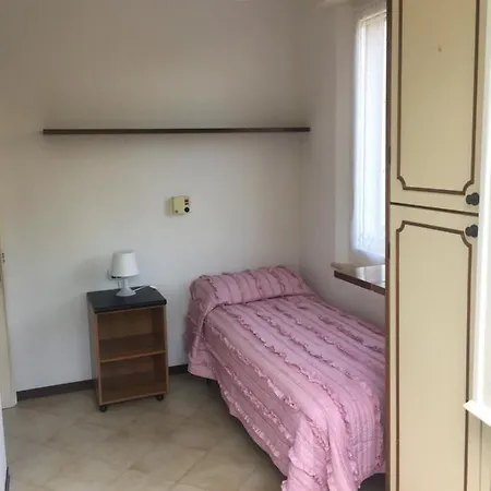 La Casa Di Clara Ombrellone Con 2 Lettini Al Lido San Giuliano Gratis E Parcheggio Privato Gratis *