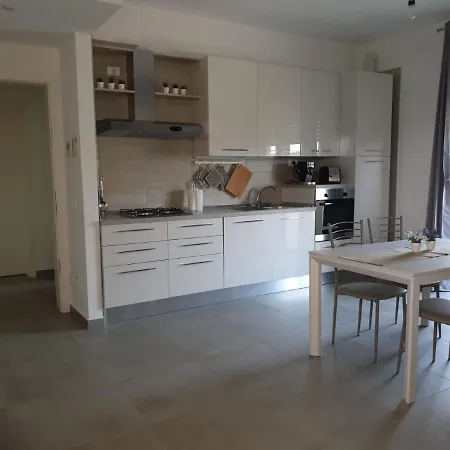 Casa In Campagna Alle Porte Di 3min Fiera 3 Min Mare Appartamento