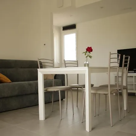 Casa In Campagna Alle Porte Di 3min Fiera 3 Min Mare Appartamento *