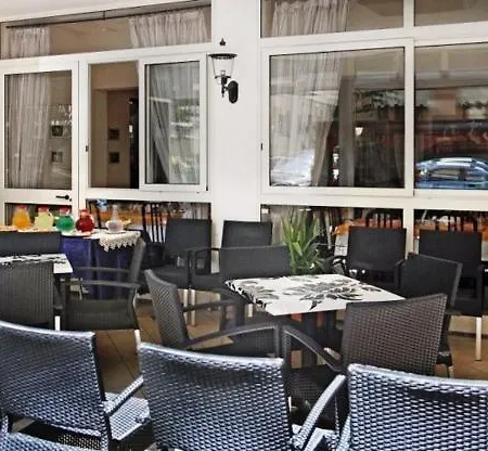 Oasi Del Mare Hotel 3*