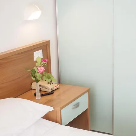 Rinaldi Hotel