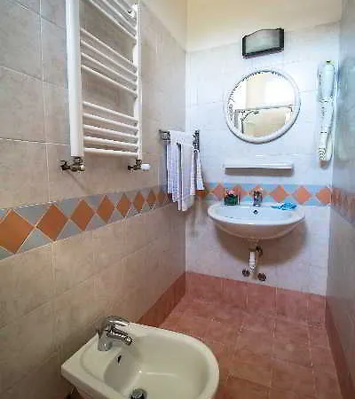 Carnaby Hotell 3*
