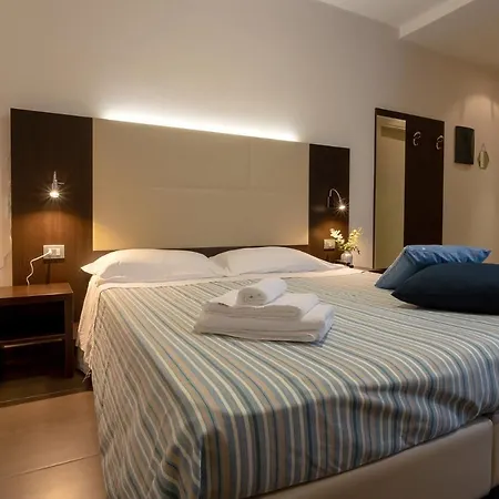 Gimmi Hotel 3*