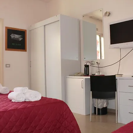 Morolli فندق ريميني