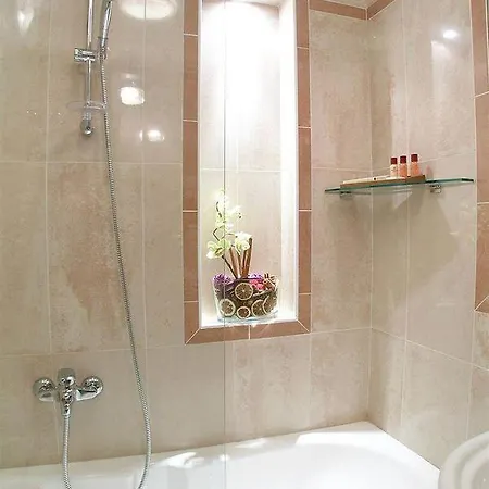 Waldorf 4* Rimini