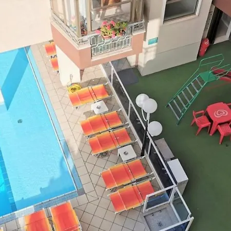 Cosmos Hotel