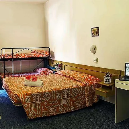 Hotel Iris 2*