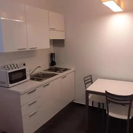 Gori Aparthotel