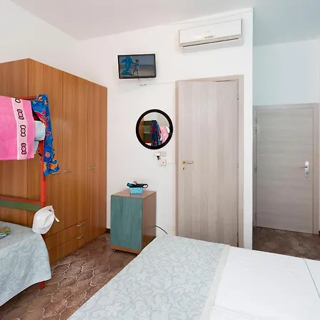 G House 2* Rimini