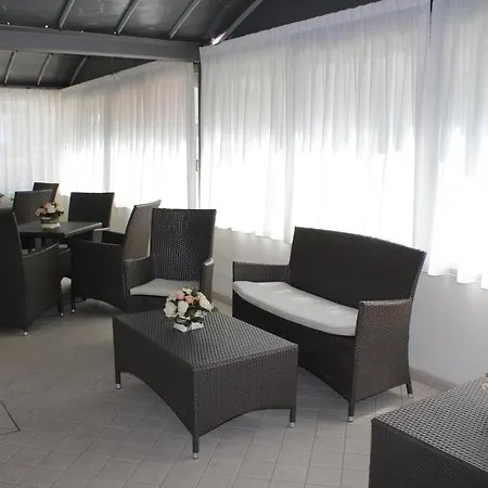 Aparthotel Marzia 3*