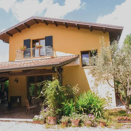 Pian Del Pigro Farm stay