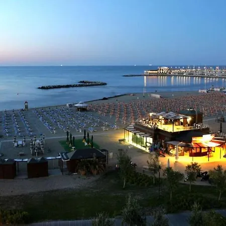 Nuovo Belvedere Hotel 3*